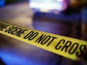 Shocking: Verbal Fight Turns Violent in Florida Mobile Home Park!