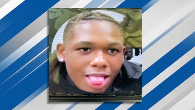 Missing Teen Sparks Search Party in Riviera Beach!