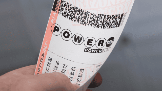 Florida Resident Bags $1 Million Powerball Prize, Jackpot Swells to $135 Million