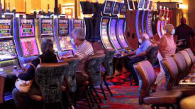 Florida's Unregulated Casinos Offer Illegal Gambling Services