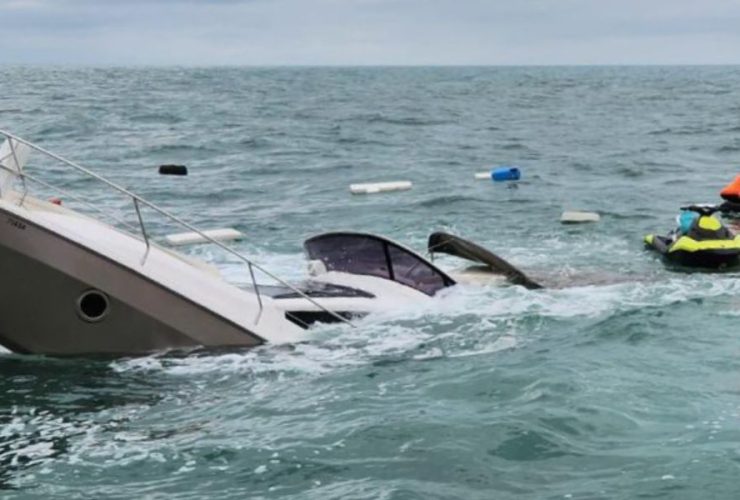 Drenched but Alive Three Rescued After 23-Foot Boat Overturns Near Jupiter Inlet