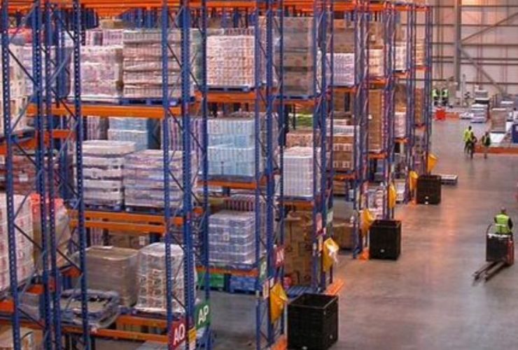 Florida Job Market Takes Hit with Distribution Center Closure and Layoffs