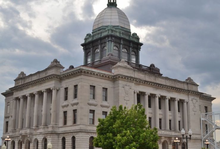 Most Dangerous Neighborhoods in Manitowoc County