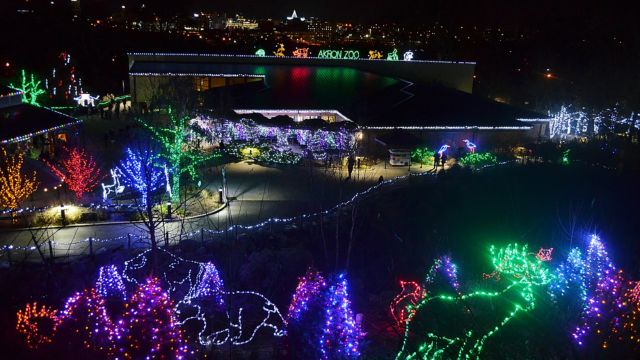 These Towns in Ohio Have the Best Christmas Light Displays