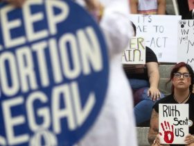 Florida Abortion Advocates in Sprint to Secure Constitutional Amendment: Petition Deadline Looms