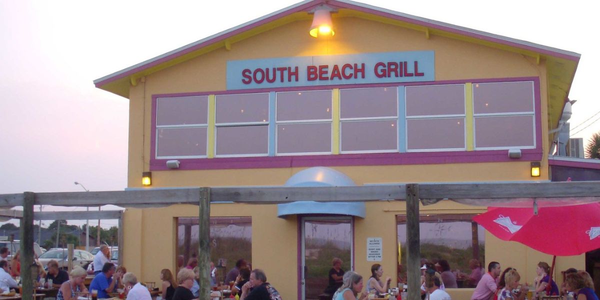 Florida Waterfront Restaurant Closed, Cleared for Parking Expansion