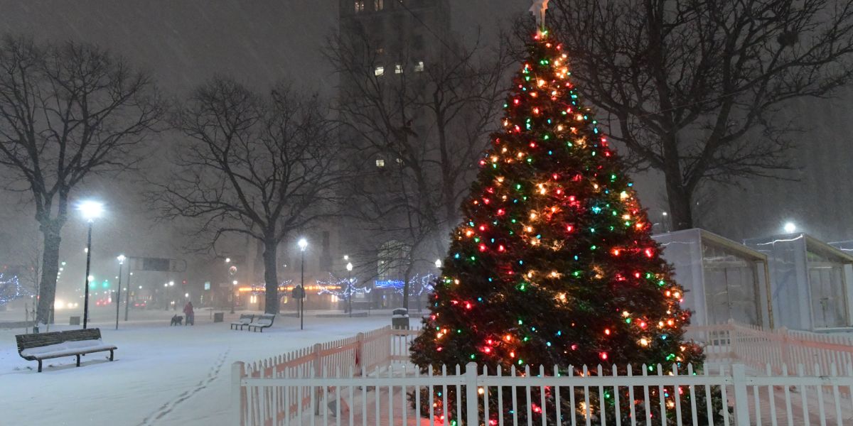 The First Christmas Tree in the U.S. Was Displayed in Pennsylvania