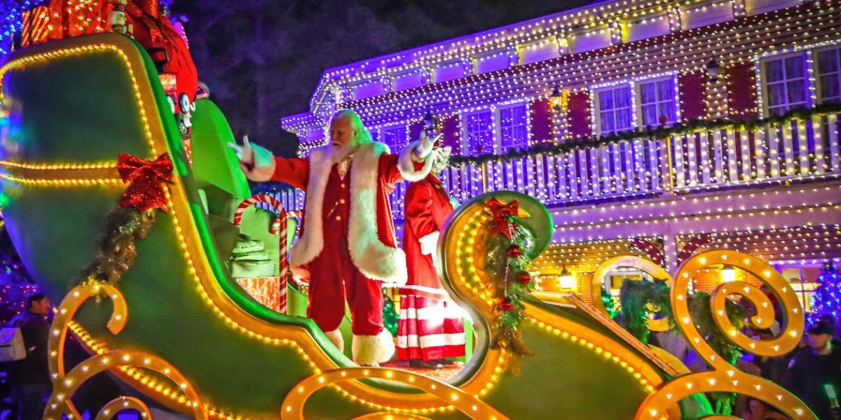 These Towns in Georgia Have the Best Christmas Light Displays - West ...