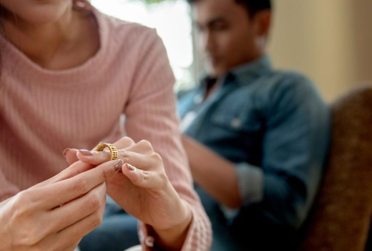 Divorce Peaks: This Missouri City Stands Out With State's Highest Divorce Rates