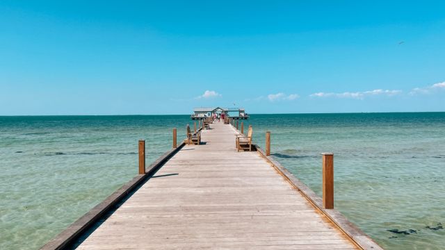 Island Escapes: 5 Florida Destinations With a Dash of Caribbean Magic
