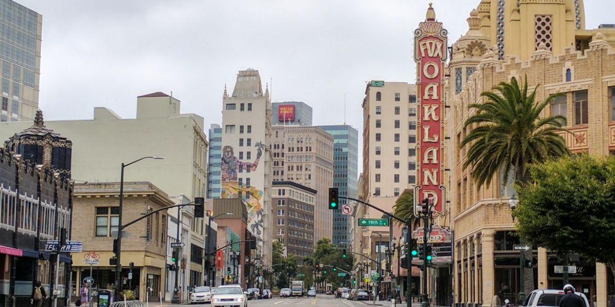 The 5 Neighborhoods to Approach With Caution in Oakland, California