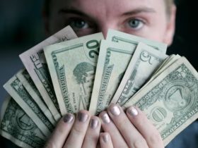 This Missouri City Has Been Named as the Highest Paid Employees