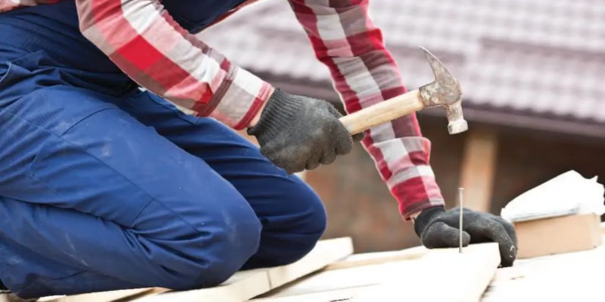 Miami Individual Charged in $103,000 Roofing Scam, Accused of Pretending to Be Licensed Contractor