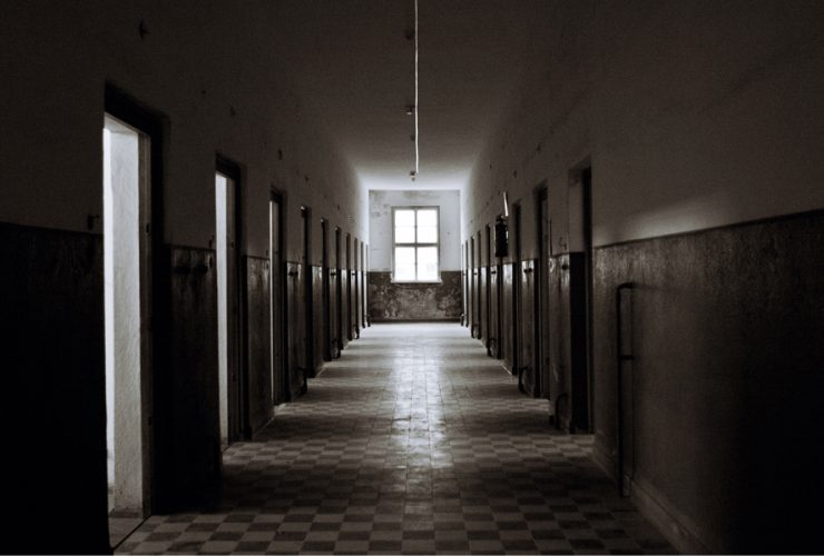 The Spine-Tingling Story of New Mexico's Creepiest Hospital