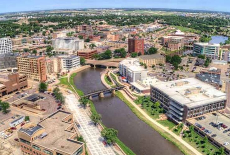 The Ultimate Guide to Family Living South Dakota's 5 Best Places