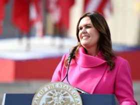Arkansas Governor's $19,000 Lectern Purchase Raises Legal Concerns