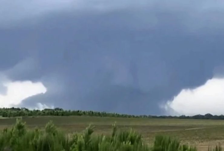 Continued Tornado Warning: 4 Hurt, 83 Tornadoes Recorded