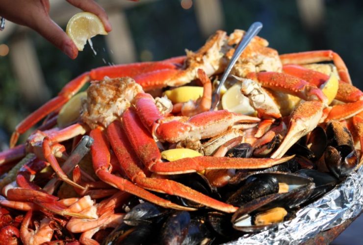 Craving Coastal Flavors? Dive into Georgia's Incredible Seafood Shack