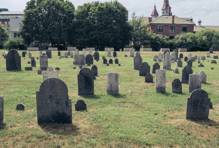 Ghosts Among Gravestones: Most Haunted Cemeteries in Pennsylvania