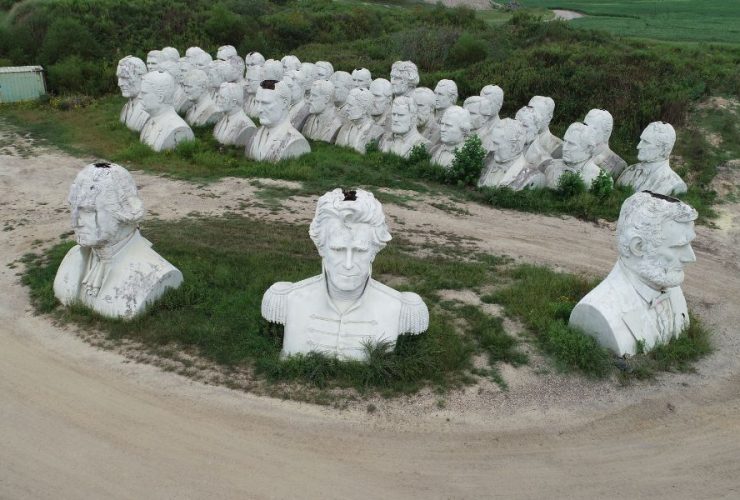 Lost Leaders: Virginia's Abandoned President Statues and Their Haunting Silence