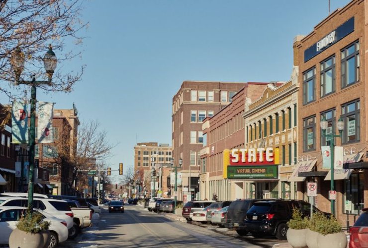 Luxury Lanes: Journey Through South Dakota's Top 5 Wealthiest Cities for Better Living
