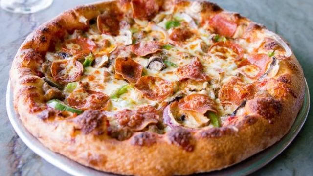 Slice of Heaven in California: Encinitas' Finest Pizza Joints