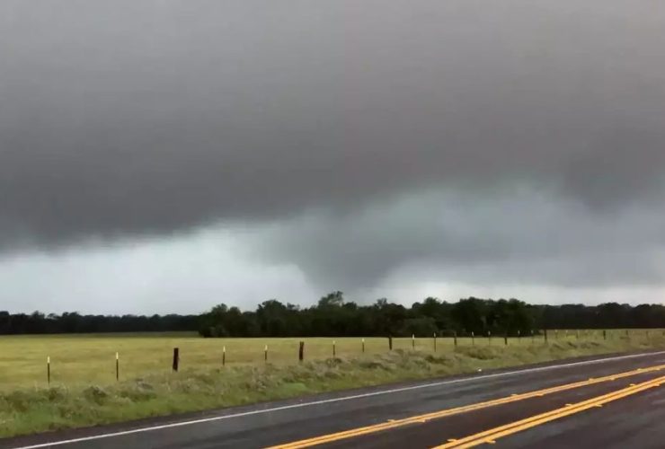Tornado Alert: Timeline for Twister's Arrival in Tulsa, Des Moines, and Omaha