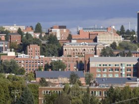 Washington's Collegiate Charms: 5 Towns Worth a Visit