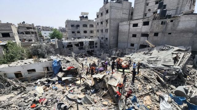 35 Dead in Rafah Following Israeli Airstrike, According to Gaza Officials