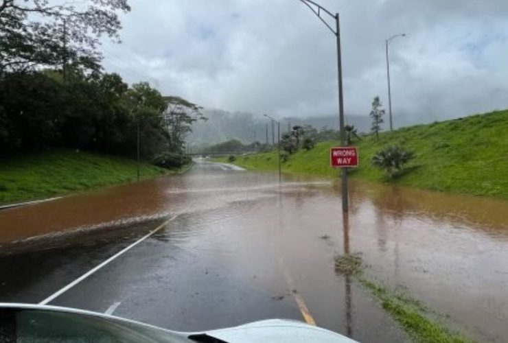 Alert: Forecasters Warn of Flooding as Kona Low Takes Aim at Hawaii