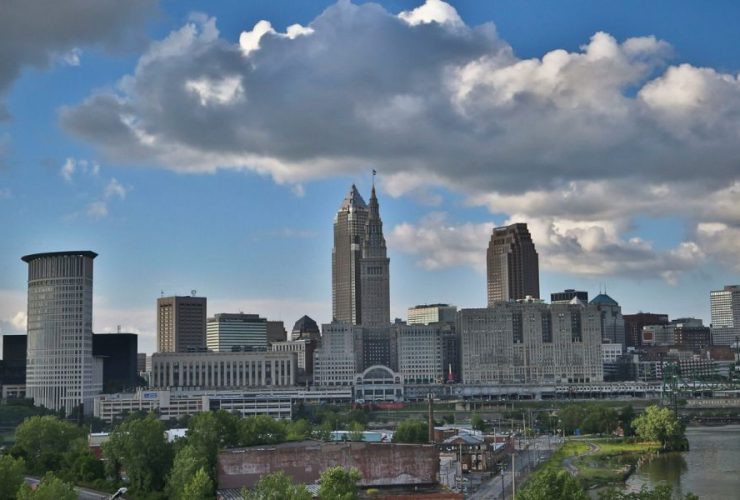 Beyond Boundaries: 10 Offensive Expressions That Offend Ohioans