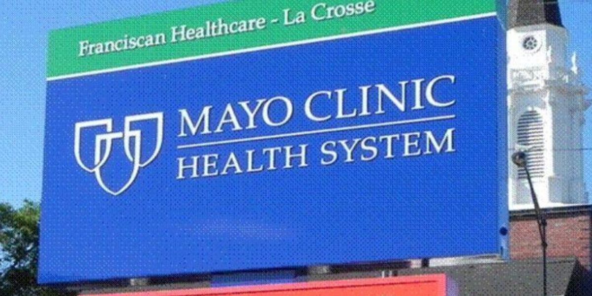 Charges Are Filed Against Mayo Clinic Therapist Who Tried to See 8-Year-Old Girl