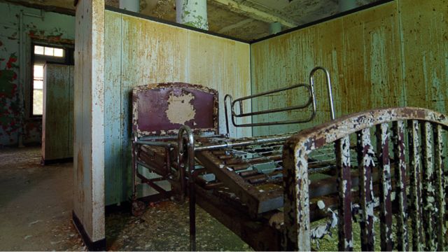 Creeping Dread The Haunted Legacy of Pennsylvania’s Abandoned Asylum 