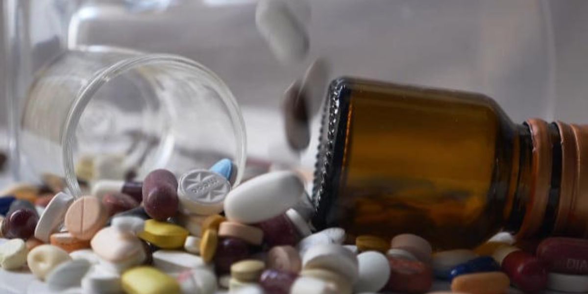 Doctor in Michigan Sentenced to 12 Years for $6M Opioid Pill Scheme