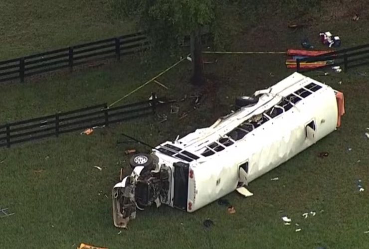 Fatal Bus Crash Involving Farmworkers: Death Toll Rises to 8, Risk of Further Losses