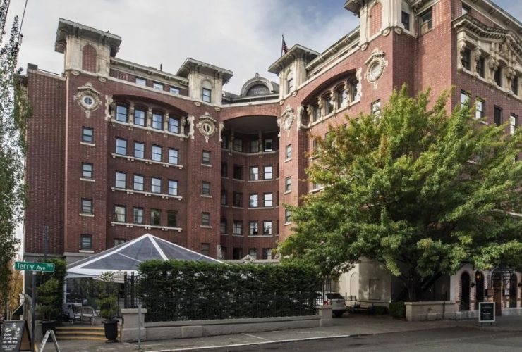 Ghastly Gazes: Seattle's Supernatural Sights to Seek