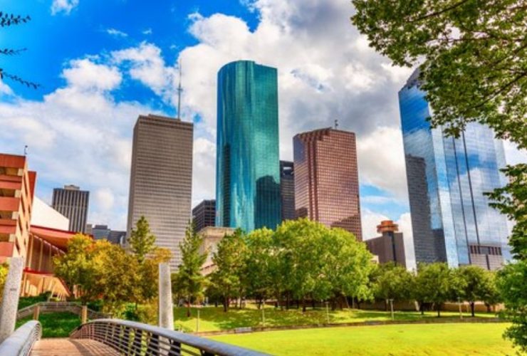 Houston Homebuyers' Guide: Finding the Perfect Moment to Buy