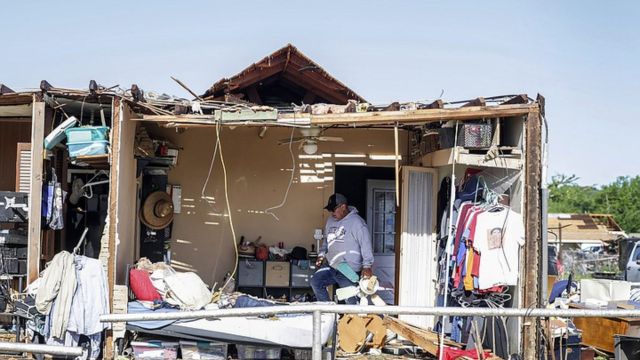 Twisters Touch Down in Michigan Following Oklahoma's Tornado Tragedy