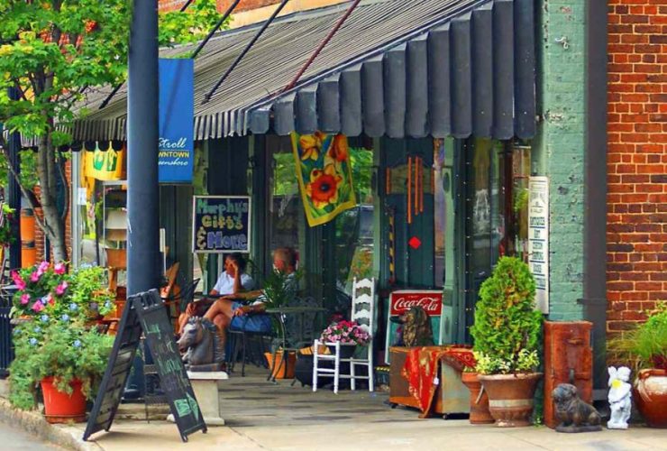 Unlocking Georgia's Secrets: 5 Charming Towns You Didn't Know About