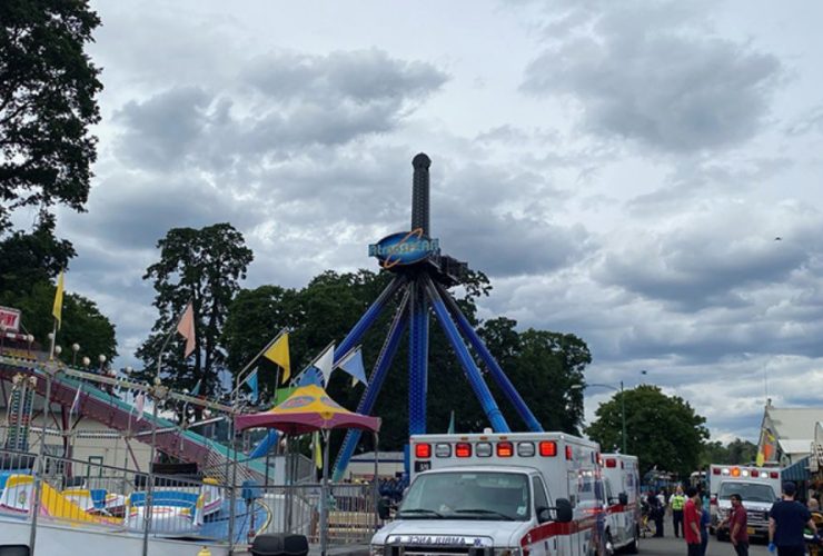 Emergency Response Saves 28 Stuck Upside Down on Oregon Amusement Ride
