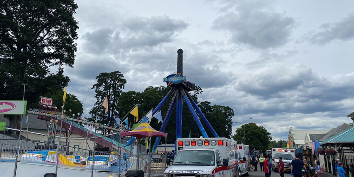 Emergency Response Saves 28 Stuck Upside Down on Oregon Amusement Ride