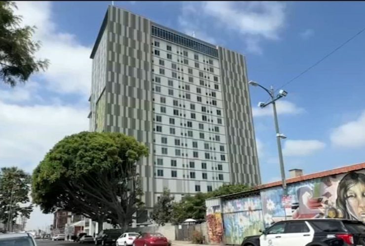 Luxury High-Rise in Downtown LA to Offer $600,000 Units for Homeless