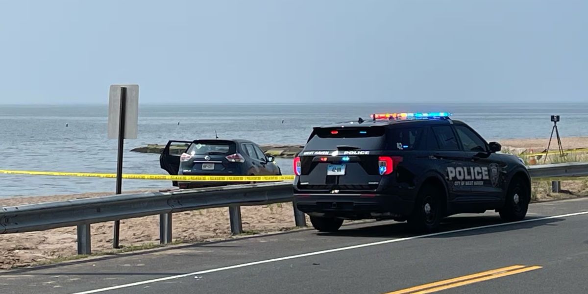 Police Arrest Father for Allegedly Attempting to Drown His Kids at the Beach