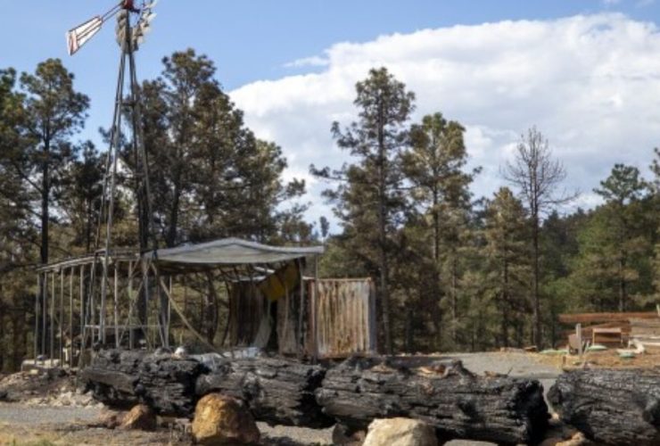 Residents Return to New Mexico Town, 29 Still Unaccounted For After Fire