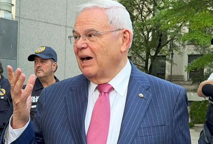 Senator Menendez Linked to Bribery Scheme: Businessman Offers Mercedes-Benz in Exchange