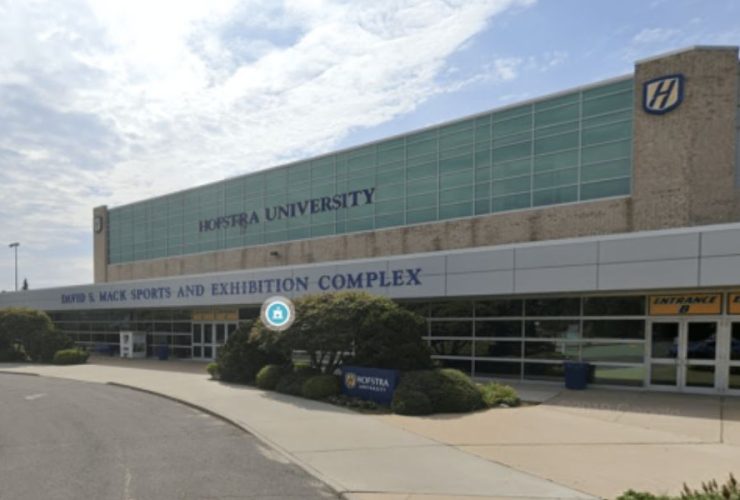 Two Injured in Post-Graduation Attack by 5 Masked Assailants in New York
