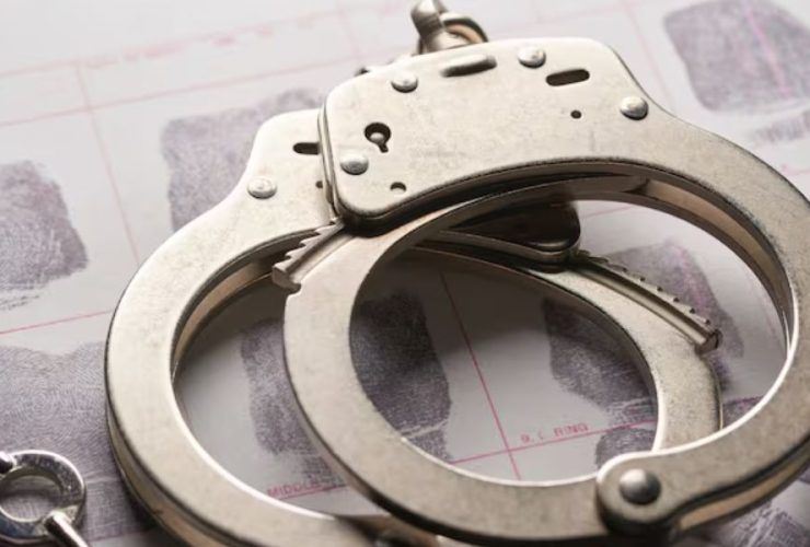 Ex-Police Officer and Insurance Company Employee Caught in Fraud Scheme
