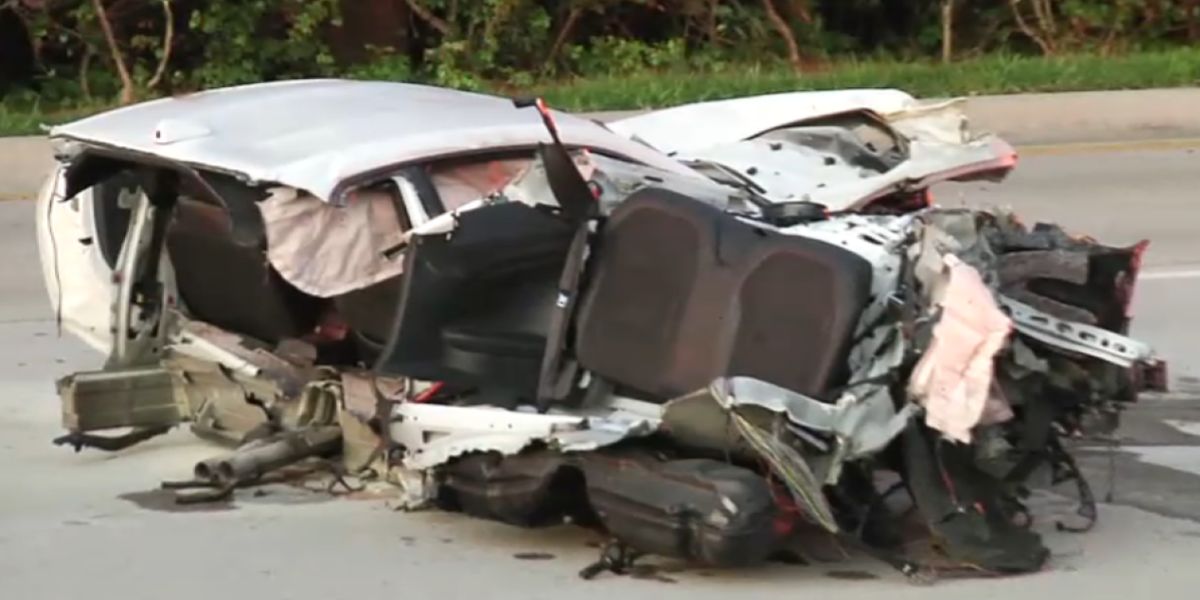 Fatal Accident in Cooper City Car Splits, Leaves One Dead and Another Injured