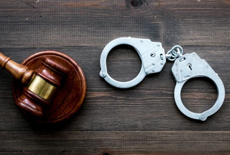 Two Allegedly Selling Fake Jewelry and Flagging Drivers Across Counties Arrested in Vernon County
