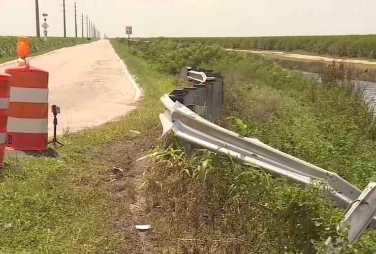 9 Killed, Including 6 Children, in Devastating Canal Overturn